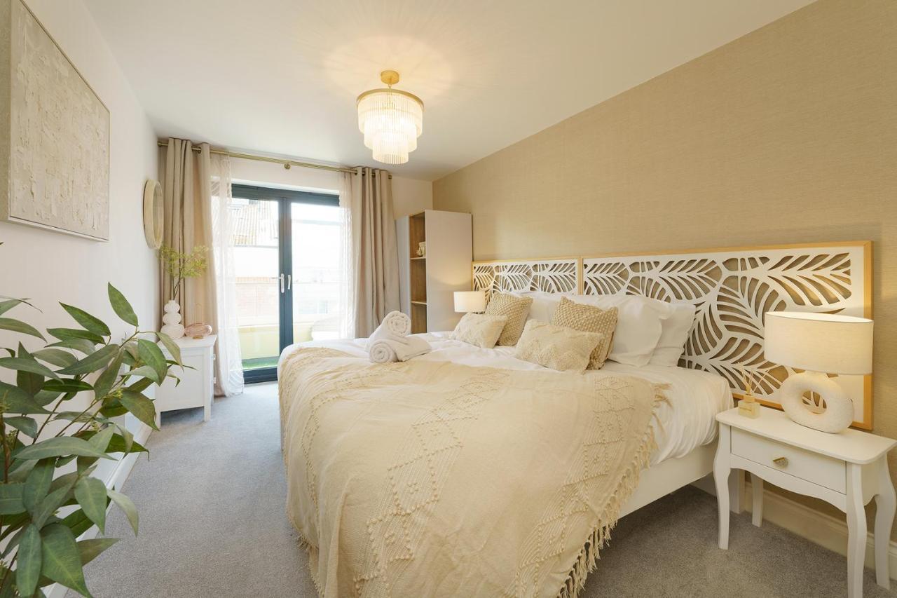 Euphorbia - 1 Bedroom Luxury By Mint Apartament Bristol